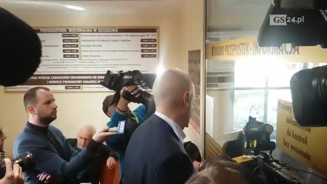 Stanislaw-Gawlowski-zatrzymany-w-Szczecinie-przez-CBA_-W-tle-zarzuty-korupcyjne.mp4
